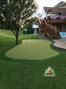 Lapangan Golf Mini Dengan Rumput Sintetis