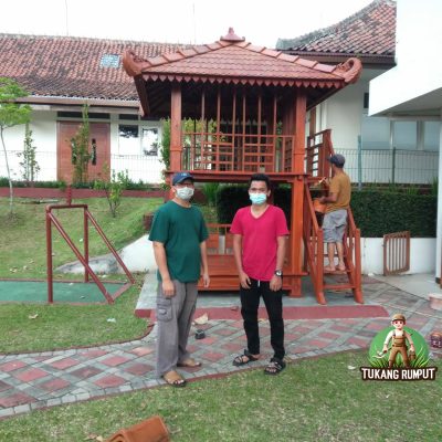 Gazebo Kayu Jati 2x2 Tingkat