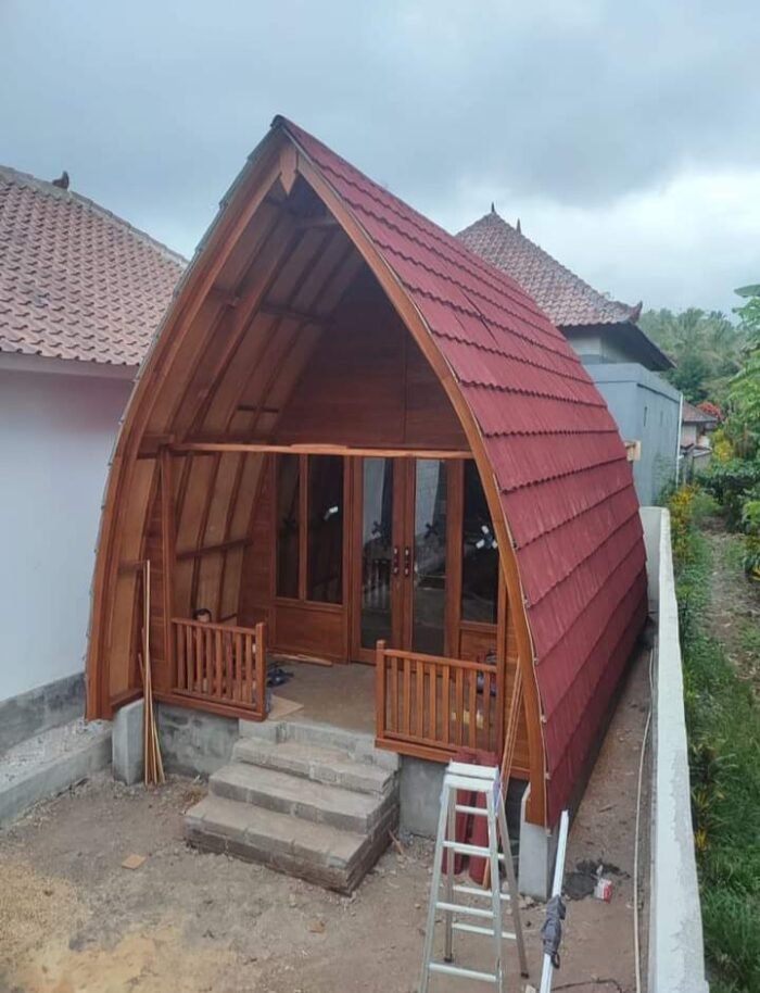Jual Rumah Kayu Segitiga